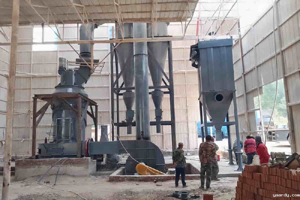 雷蒙磨粉机加工钠长石-钠长石磨粉机